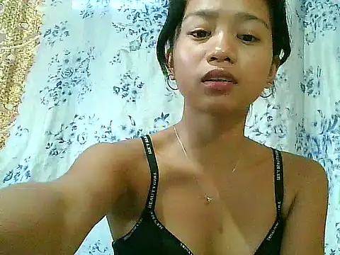 Asianpinay Skinny1818 online show from 28, 3, 2026