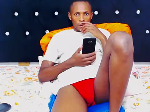 Snapshot of NtandoXx chatting on 12, 3, 2026 NtandoXx online show from 12, 3, 2026