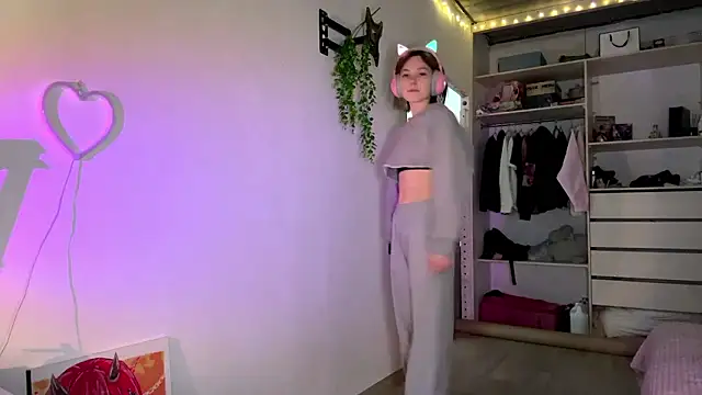 SlunkRear online show from 7, 3, 2026