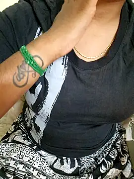 Snapshot of silk_segha chatting on 21, 3, 2026 silk segha online show from 21, 3, 2026