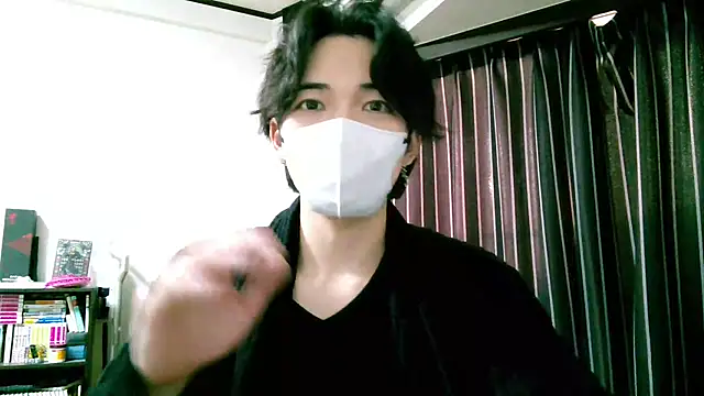 Snapshot of raitokun5555 chatting on 8, 3, 2026 raitokun5555 online show from 8, 3, 2026