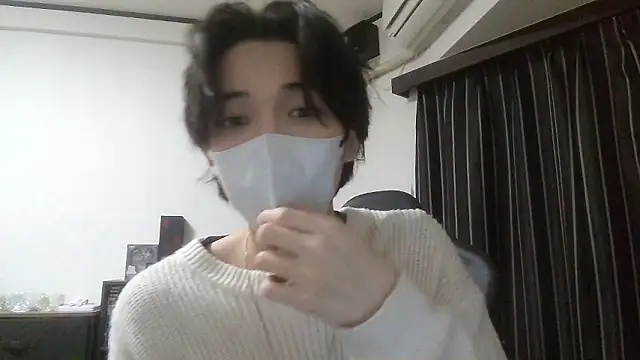 Snapshot of raitokun5555 chatting on 9, 4, 2026 raitokun5555 online show from 9, 4, 2026