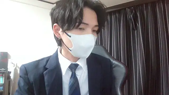 Snapshot of raitokun5555 chatting on 11, 4, 2026 raitokun5555 online show from 11, 4, 2026