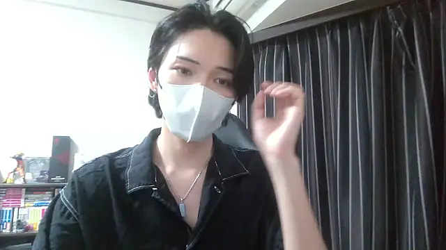 Snapshot of raitokun5555 chatting on 13, 5, 2026 raitokun5555 online show from 13, 5, 2026