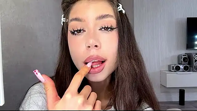 Snapshot of You_Club_Winx chatting on 21, 3, 2026 You Club Winx online show from 21, 3, 2026