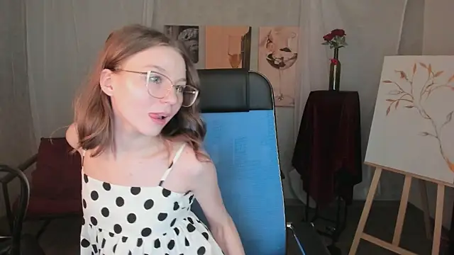 ElliFrankenweenie online show from 28, 2, 2026