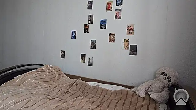 Snapshot of RedginBluebersky chatting on 21, 3, 2026 RedginBluebersky online show from 21, 3, 2026