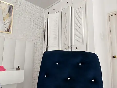 Snapshot of AngellHott_ chatting on 6, 3, 2026 AngellHott online show from 6, 3, 2026