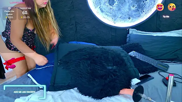 MaddissonWhite online show from 12, 3, 2026