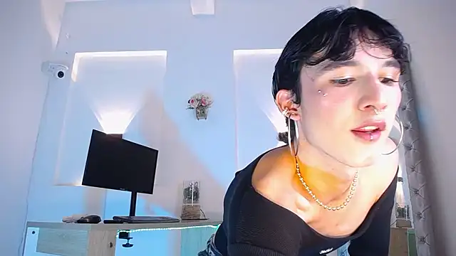 jullian ricci online show from 16, 5, 2026