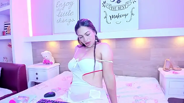 Snapshot of ZoeMoon-1 chatting on 10, 3, 2026 ZoeMoon-1 online show from 10, 3, 2026