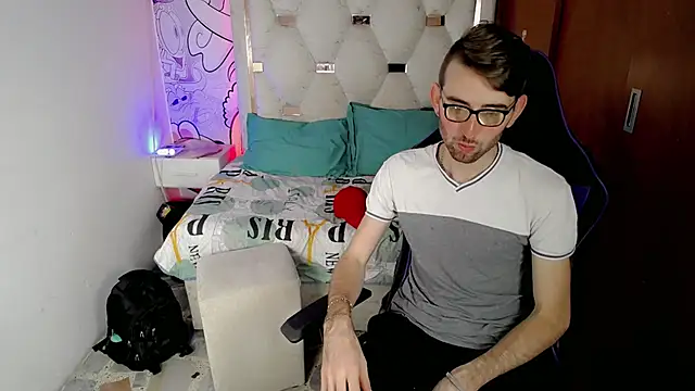 Top and bottom online show from 19, 2, 2026