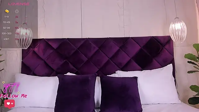 KittyLyne  online show from 2, 5, 2026