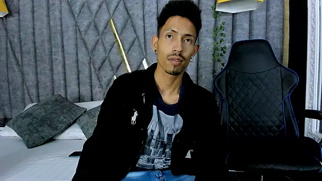 NoaahTylor online show from 29, 5, 2026