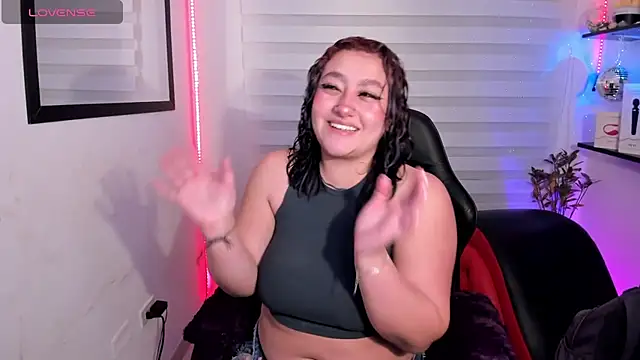 Emily Jonesh online show from 6, 8, 2026