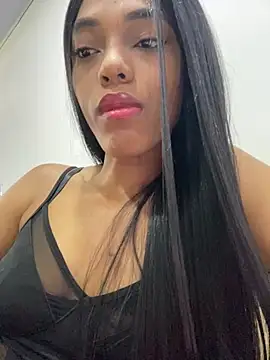 Brunette  XXX online show from 17, 3, 2026