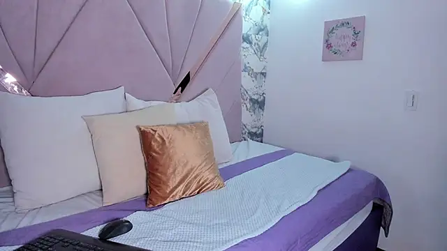 angeline lara online show from 25, 3, 2026