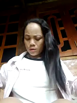 molly-xx online show from 2, 7, 2026