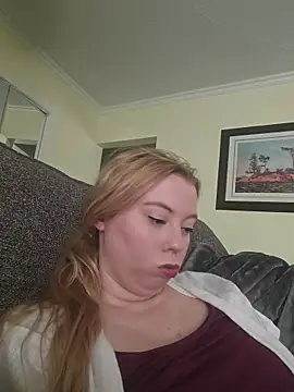 Snapshot of ShySweetheart chatting on 9, 7, 2026 ShySweetheart online show from 9, 7, 2026