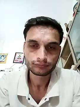 Beinghorny83 online show from 20, 2, 2026