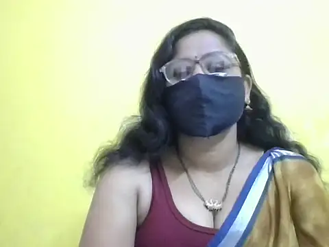 anu-reddyy online show from 12, 4, 2026