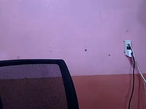 Snapshot of sweety_pie18 chatting on 6, 3, 2026 sweety pie18 online show from 6, 3, 2026