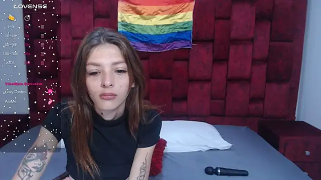Snapshot of barby_jones25 chatting on 14, 7, 2026 barby jones25 online show from 14, 7, 2026