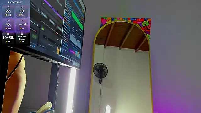 Zaphiro  Sky online show from 18, 2, 2026