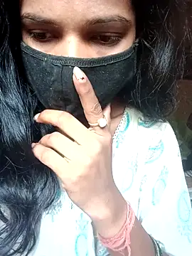 Desi Couple P online show from 29, 4, 2026