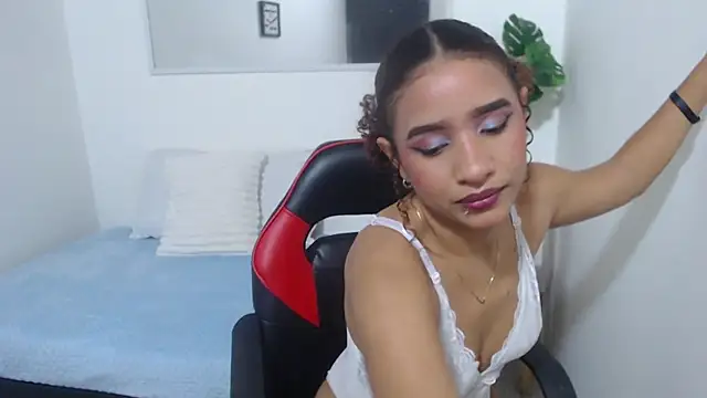 Alice Grinnerk online show from 18, 2, 2026