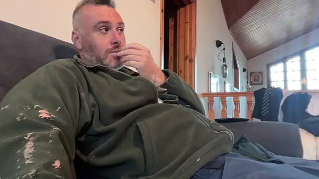 Snapshot of marcovik1 chatting on 2, 3, 2026 marcovik1 online show from 2, 3, 2026