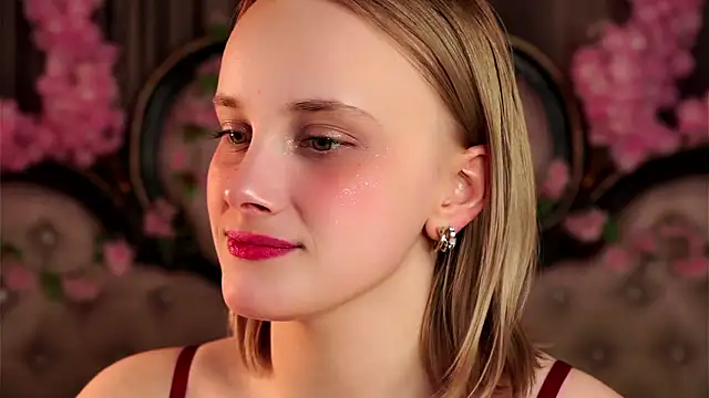 KirstinMcgeady online show from 12, 3, 2026