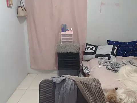 Snapshot of MiMi_yeah00 chatting on 14, 3, 2026 MiMi yeah00 online show from 14, 3, 2026