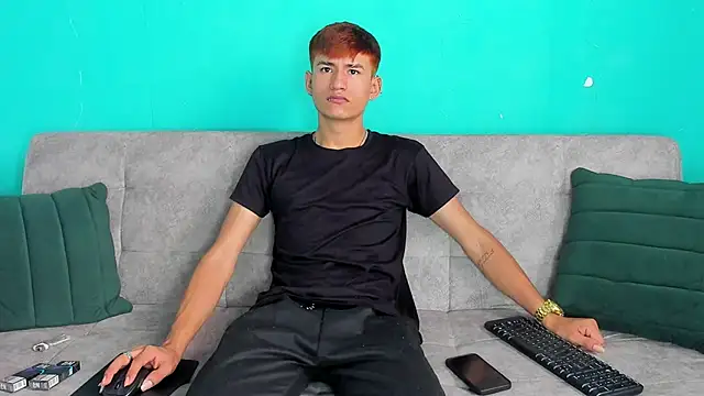 Snapshot of NicolasTorrez chatting on 7, 3, 2026 NicolasTorrez online show from 7, 3, 2026