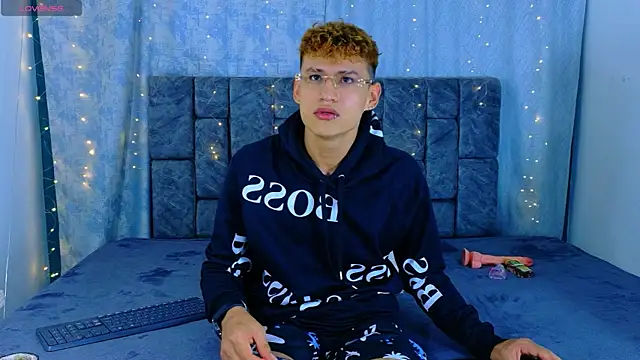 NicolasTorrez online show from 6, 5, 2026