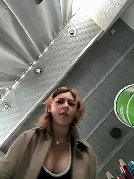 Snapshot of Milli-Kiss chatting on 10, 3, 2026 Milli-Kiss online show from 10, 3, 2026