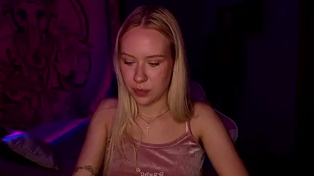 pureeangel online show from 5, 3, 2026