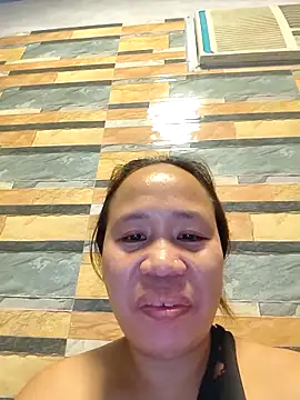 squirtshantal online show from 25, 11, 2025