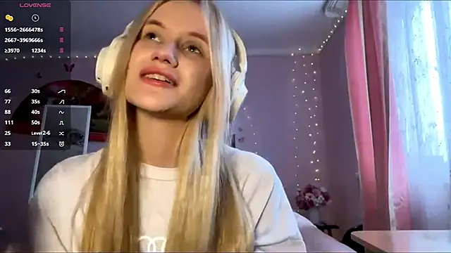 Snapshot of MelissaZaria chatting on 15, 2, 2026 MelissaZaria online show from 15, 2, 2026