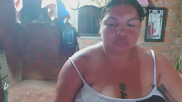 Snapshot of Juli_Powl chatting on 3, 3, 2026 Juli Powl online show from 3, 3, 2026