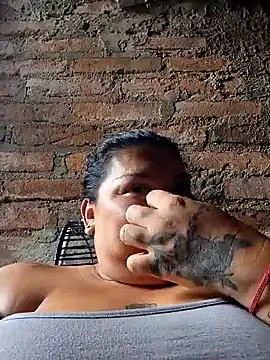 Snapshot of Juli_Powl chatting on 19, 3, 2026 Juli Powl online show from 19, 3, 2026