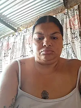 Juli Powl online show from 15, 6, 2026