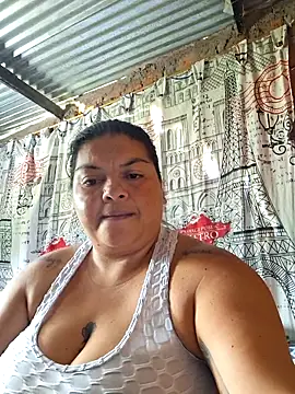 Juli Powl online show from 21, 6, 2026