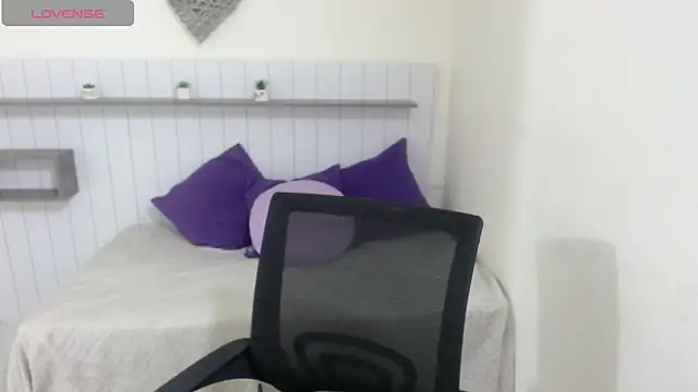 Aleja Gold online show from 24, 3, 2026