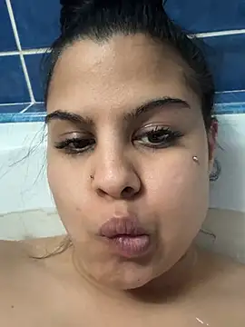 Vivike234 online show from 23, 3, 2026