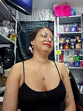 Ana  victoriaa online show from 5, 5, 2026