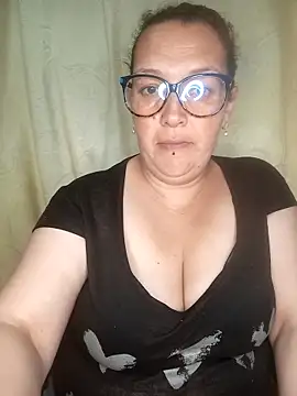  Saraqueen online show from 7, 5, 2026