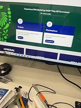 awesomemilkss online show from 21, 3, 2026