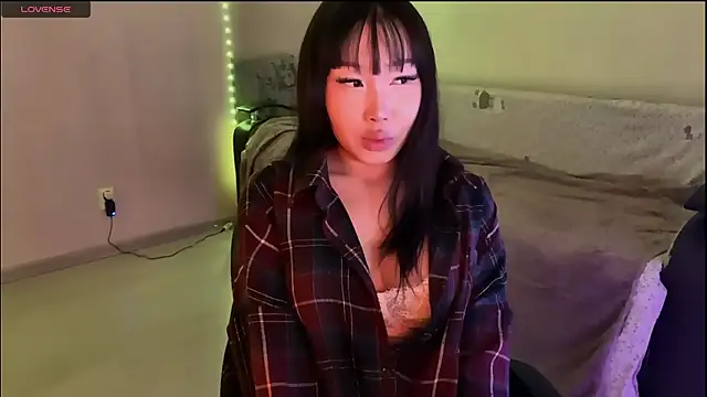 whispersofdarsy online show from 20, 2, 2026