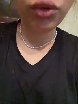 Snapshot of SweetAisha00 chatting on 18, 3, 2026 SweetAisha00 online show from 18, 3, 2026